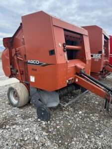 Hesston 5545 Baler
